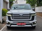 Toyota Land Cruiser Sahara LC 300 2025
