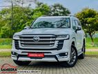 Toyota Land Cruiser Sahara LC300 2024