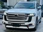 Toyota Land Cruiser Sahara LC300 2024