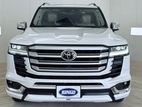 Toyota Land Cruiser Sahara LC300 2025