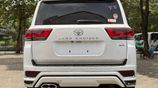 Toyota Land Cruiser Sahara LC300 2025