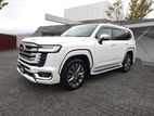 Toyota Land Cruiser Sahara LC300 DIESEL 2025