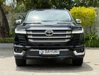 Toyota Land Cruiser Sahara LC300 DIESEL ZX 2025