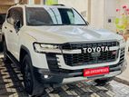 Toyota Land Cruiser Sahara LC300 V6 GR Sport 2024