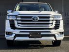 Toyota Land Cruiser Sahara LC300 ZX 2026