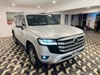 Toyota Land Cruiser Sahara V6 Diesel Brand New 2025