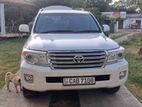 Toyota Land Cruiser Sahara V8 2013