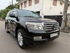 Toyota Land Cruiser Sahara V8 202 ZX 2011