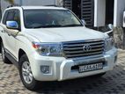 Toyota Land Cruiser Sahara V8 Low mileage 2013