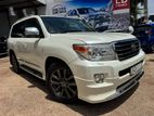 Toyota Land Cruiser Sahara V8 Petrol 7 Seater 2008