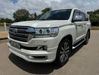 Toyota Land Cruiser Sahara V8 s/roof parliament 2015