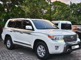 Toyota Land Cruiser Sahara V8 VX Deisel 2012