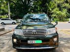 Toyota Land Cruiser Sahara VX V8 2011