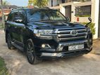 Toyota Land Cruiser Sahara VX V8 2011