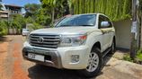 Toyota Land Cruiser Sahara VX V8 Diesel 2013