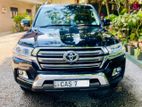 Toyota Land Cruiser Sahara -vx V8 Diesel Black- 2015