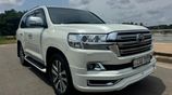 Toyota Land Cruiser Sahara ZX V8 tan interior 2016