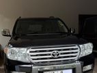 Toyota Land Cruiser SUV 2011