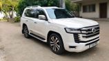 Toyota Land Cruiser V8 2013