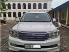 Toyota Land Cruiser V8 for Rent or Hire !!