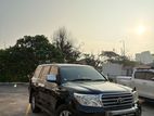 Toyota Land Cruiser VX v8 2011