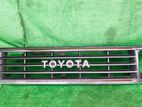 Toyota Land Cruser 7 Serious Grill/Shell