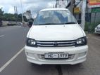 Toyota Noah 1999