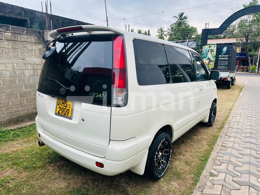 Toyota Noah 1999 Wennappuwa ikman
