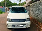 Toyota Noah 2000