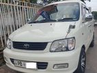 Toyota Noah 2003