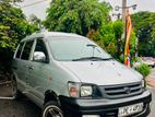 Toyota Noah 2007