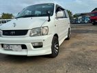 Toyota Noah 2007