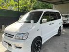 Toyota Noah 2007