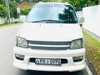 Toyota Noah CR42 2000