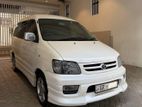Toyota Noah G 2002