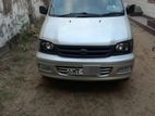 Toyota Noah KR42 2001