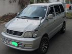 Toyota Noah KR42 2005