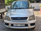Toyota Noah 2002