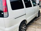 Toyota Noah 2000