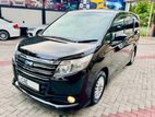 Toyota Noah VOXY 2014