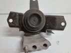TOYOTA PASSO M710 ENGINE MOUNT