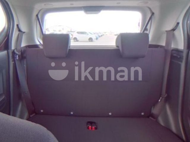 Toyota Pixis 2023 photo 5