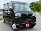 Toyota Pixis Van 2025