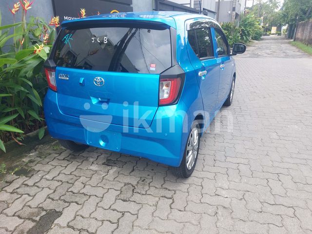 Toyota Pixis 2024 photo 3