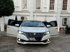 Toyota Premio 2017