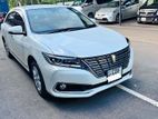 Toyota Premio 2018