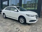 Toyota Premio 2019