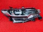 Toyota Premio 260 Head Light