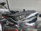 toyota premio head light