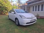 Toyota Prius 2 Gen 2011